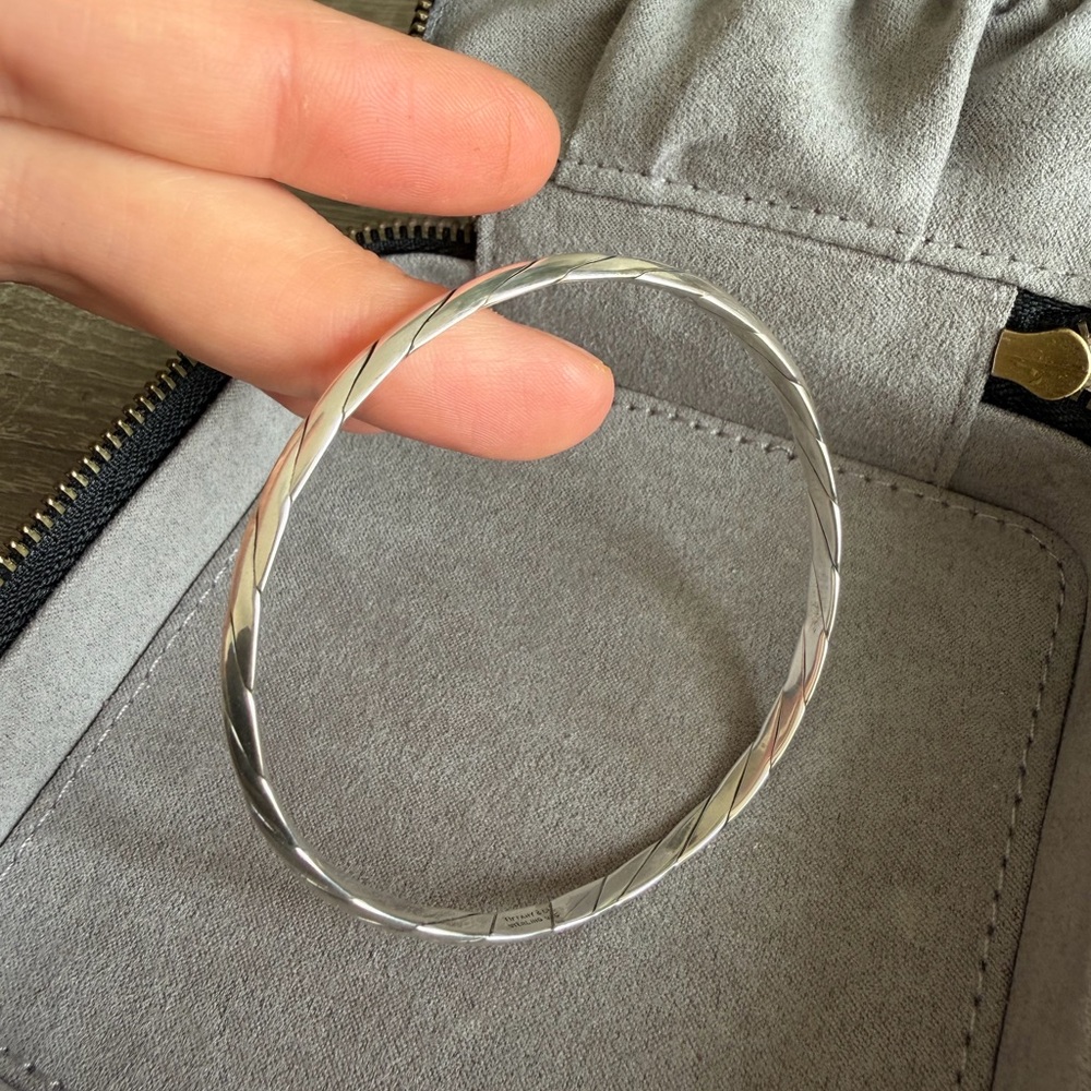 Tiffany & Co. Twist Bangle Bracelet 7.8" Silver 925 - Picture 5 of 9